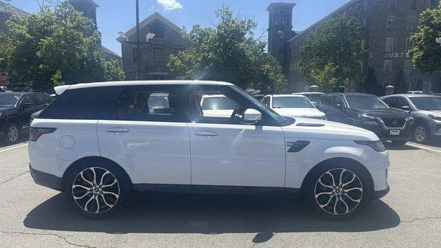 2021 Land Rover Range Rover Sport HSE Silver Edition