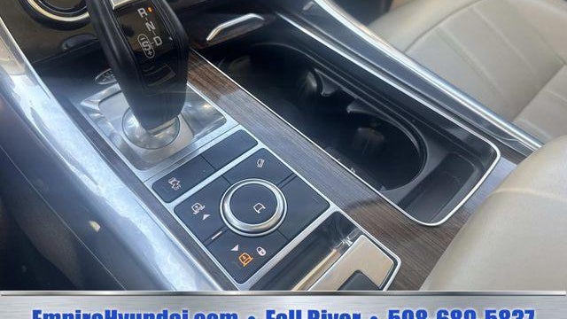 2021 Land Rover Range Rover Sport HSE Silver Edition