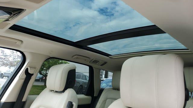 2021 Land Rover Range Rover Sport HSE Silver Edition