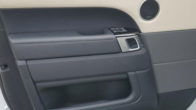 2021 Land Rover Range Rover Sport HSE Silver Edition
