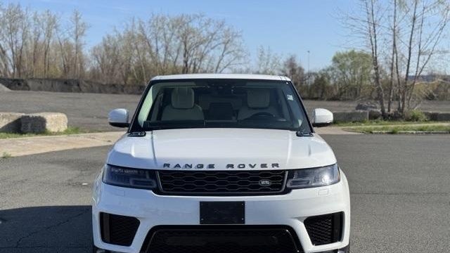 2022 Land Rover Range Rover Sport HSE Silver Edition
