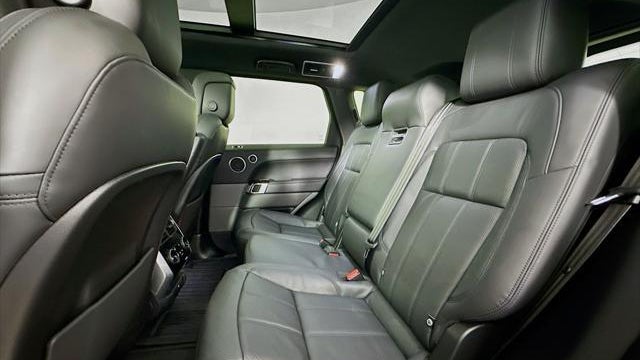 2022 Land Rover Range Rover Sport HSE Silver Edition