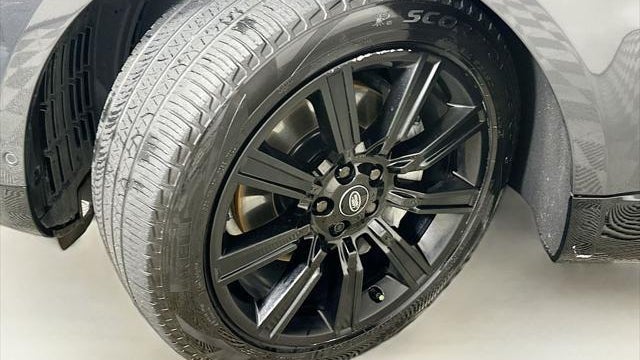2022 Land Rover Range Rover Sport HSE Silver Edition