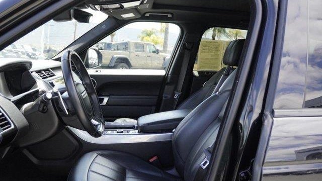 2022 Land Rover Range Rover Sport HSE Silver Edition