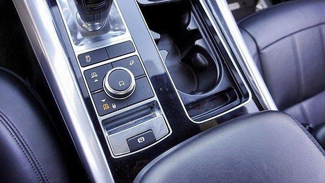 2022 Land Rover Range Rover Sport HSE Silver Edition