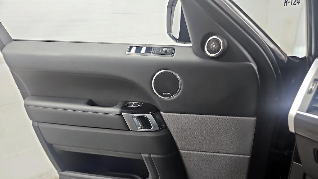 2022 Land Rover Range Rover Sport HSE Silver Edition