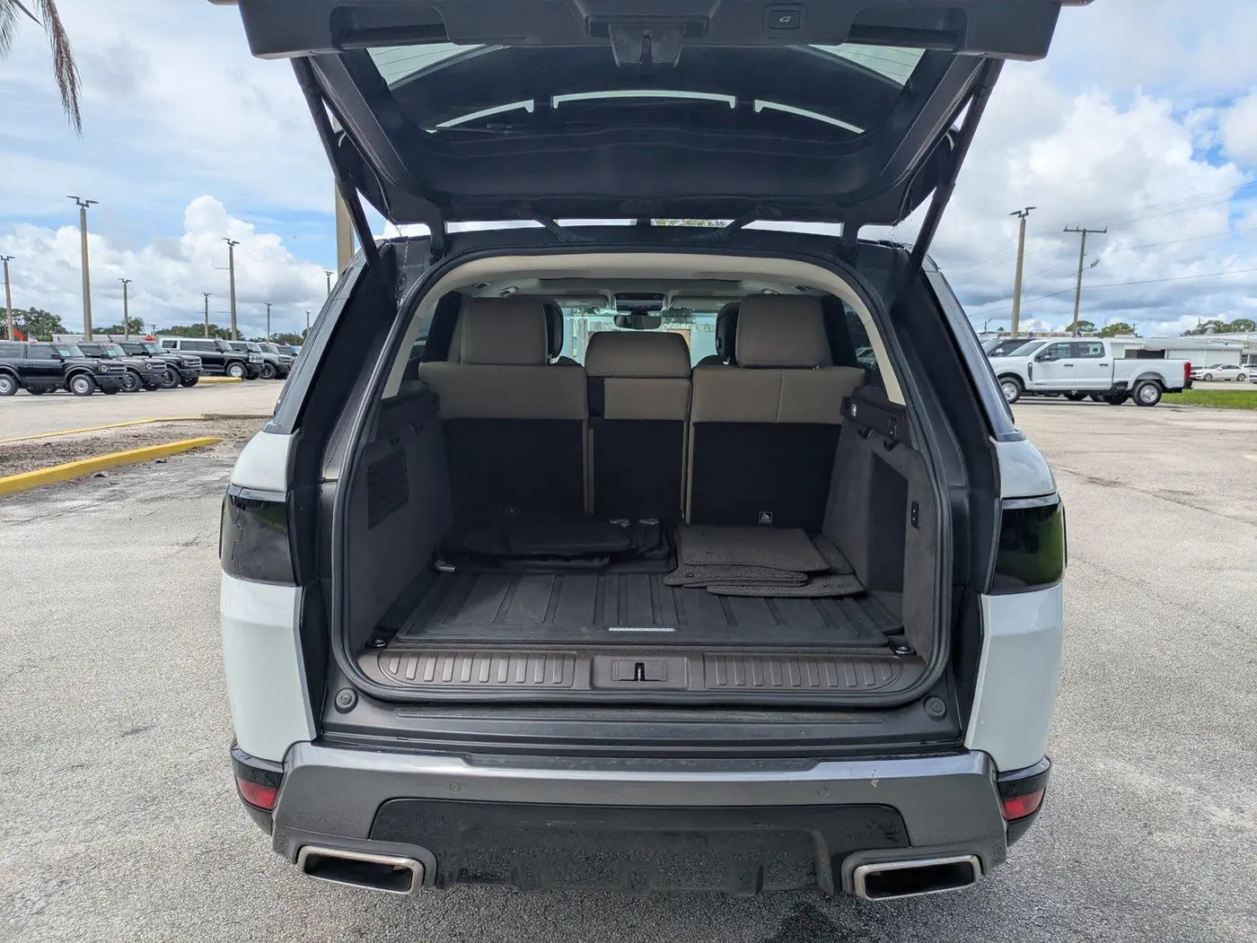 2020 Land Rover Range Rover Sport - $29,871