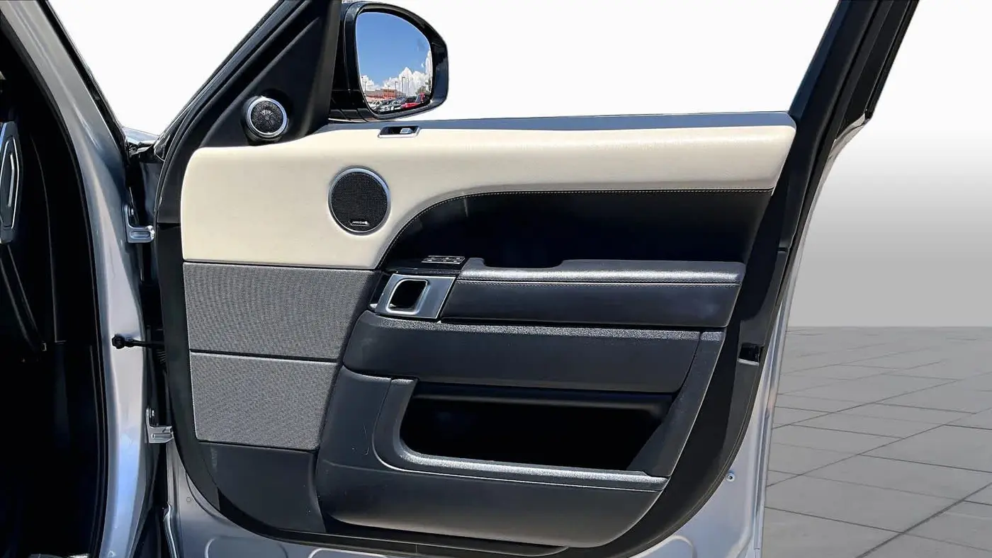 2022 Land Rover Range Rover Sport HSE Silver Edition