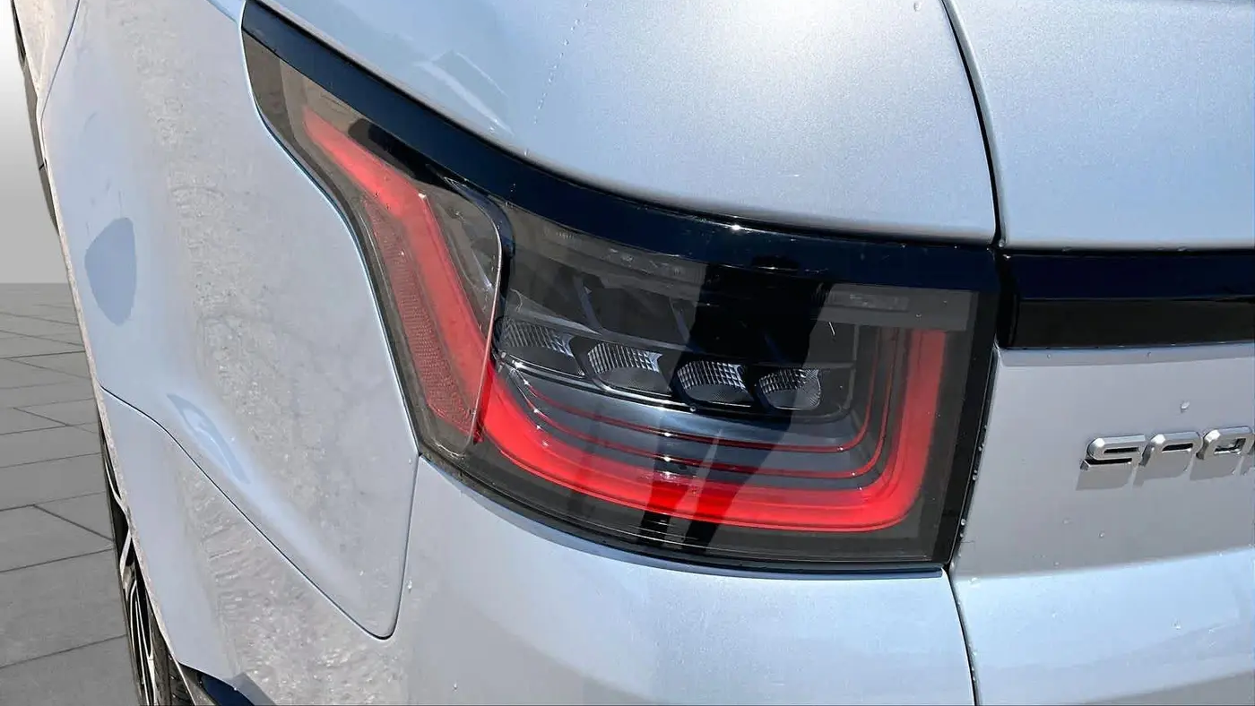 2022 Land Rover Range Rover Sport HSE Silver Edition