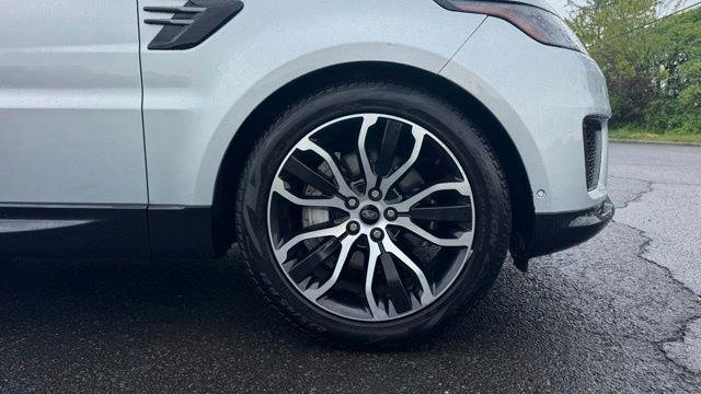 2022 Land Rover Range Rover Sport HSE Silver Edition