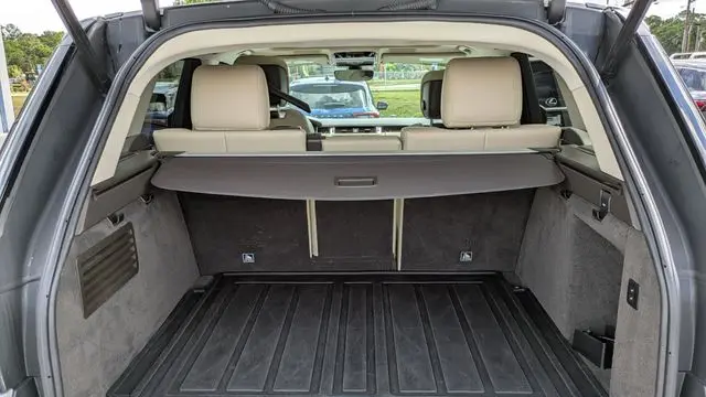 2022 Land Rover Range Rover Sport HSE Silver Edition