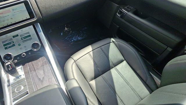 2022 Land Rover Range Rover Sport HSE Silver Edition