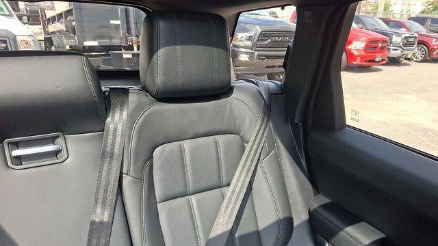 2022 Land Rover Range Rover Sport HSE Silver Edition