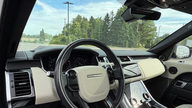 2022 Land Rover Range Rover Sport HSE Silver Edition