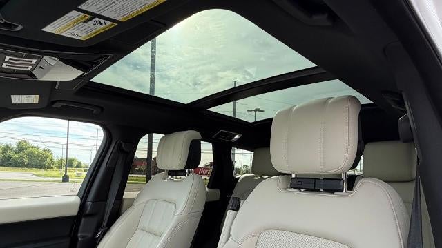 2022 Land Rover Range Rover Sport HSE Silver Edition