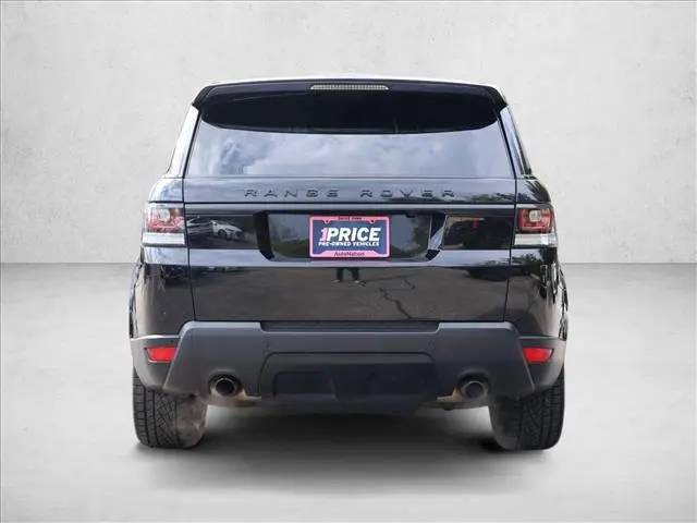 2015 Land Rover Range Rover Sport - $15,999