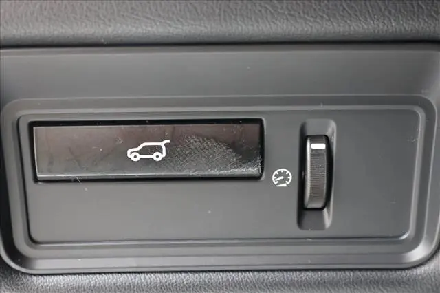 2015 Land Rover Range Rover Sport - $15,999