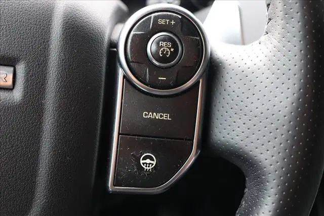 2015 Land Rover Range Rover Sport - $15,999