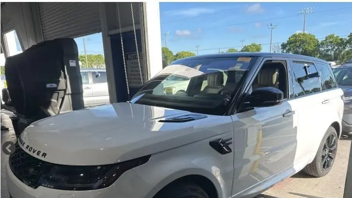 2020 Land Rover Range Rover Sport HST