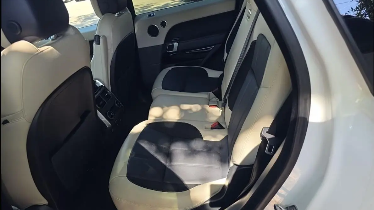 2020 Land Rover Range Rover Sport HST