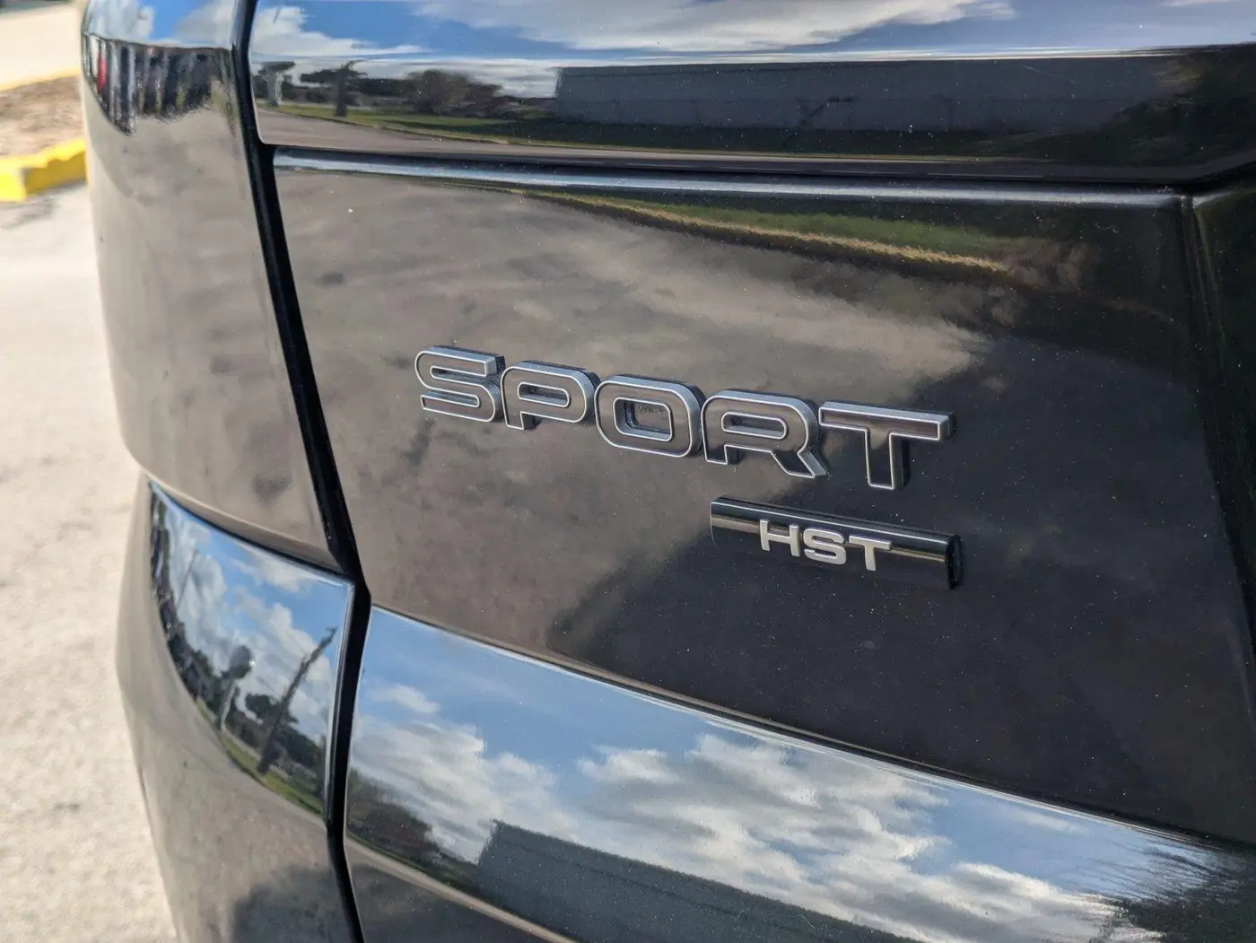 2020 Land Rover Range Rover Sport - $30,553