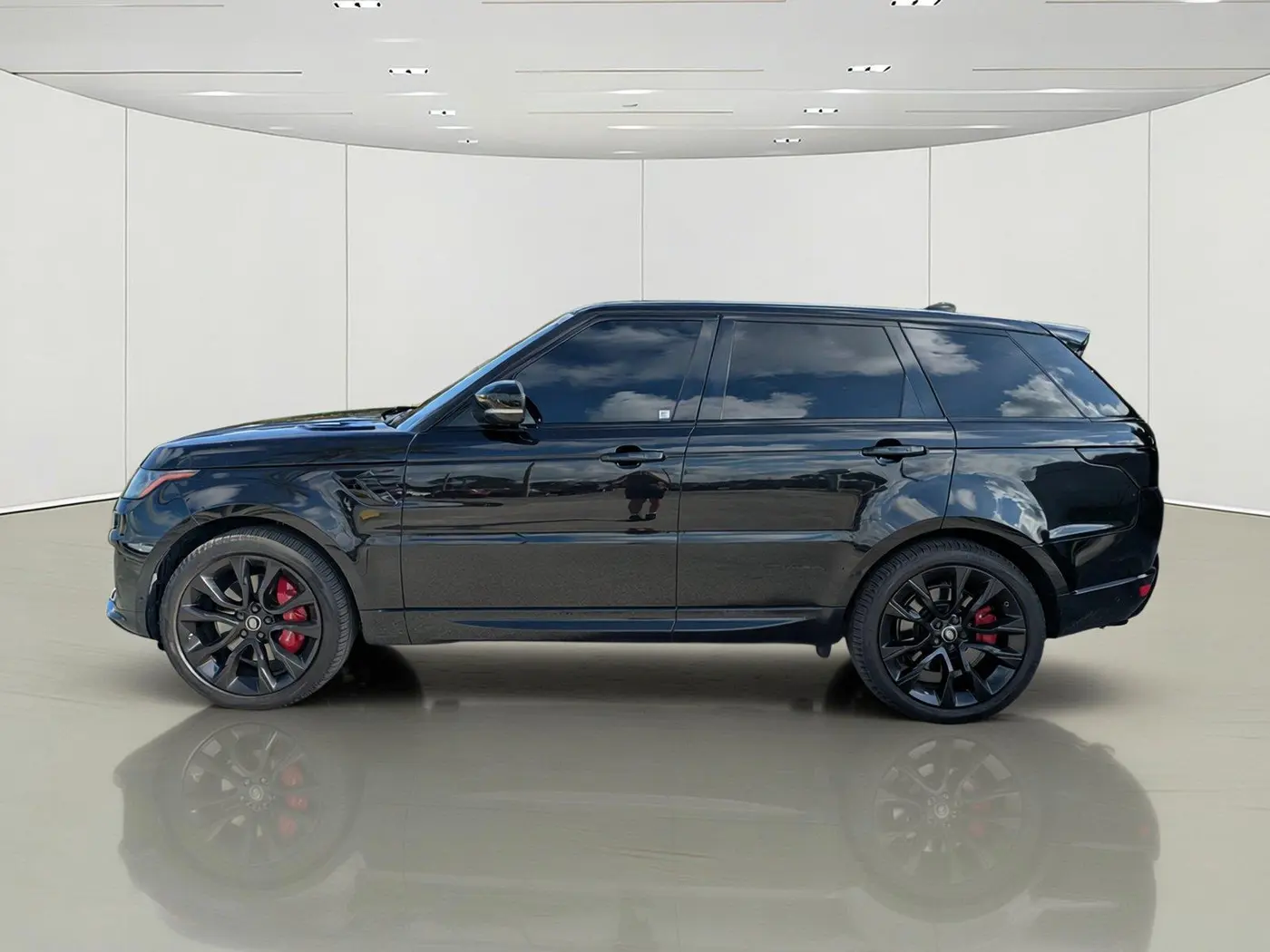 2020 Land Rover Range Rover Sport - $30,553