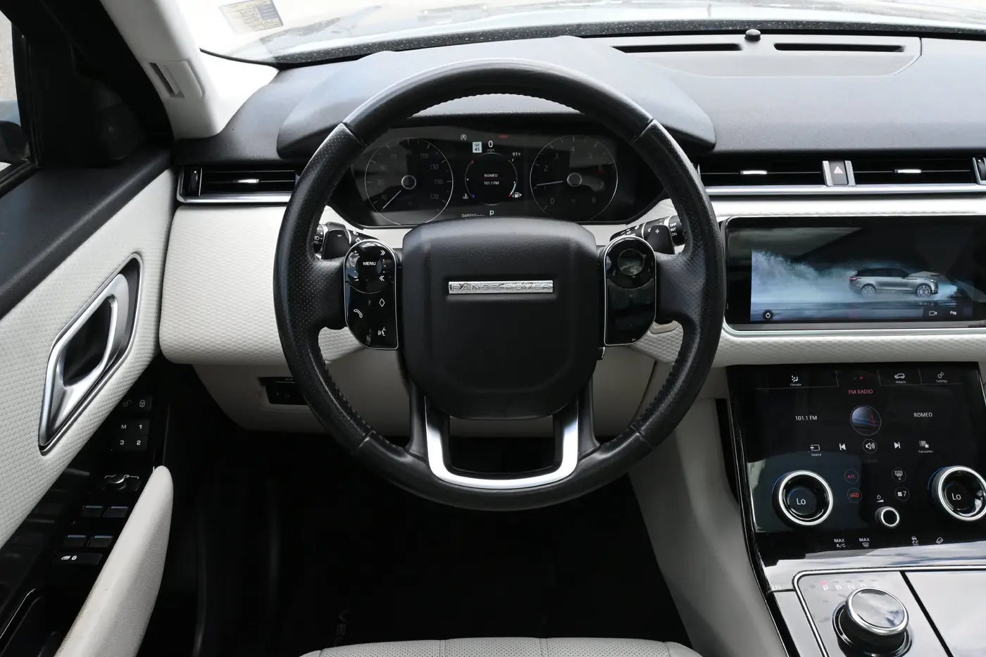 2020 Land Rover Range Rover Velar - $22,925