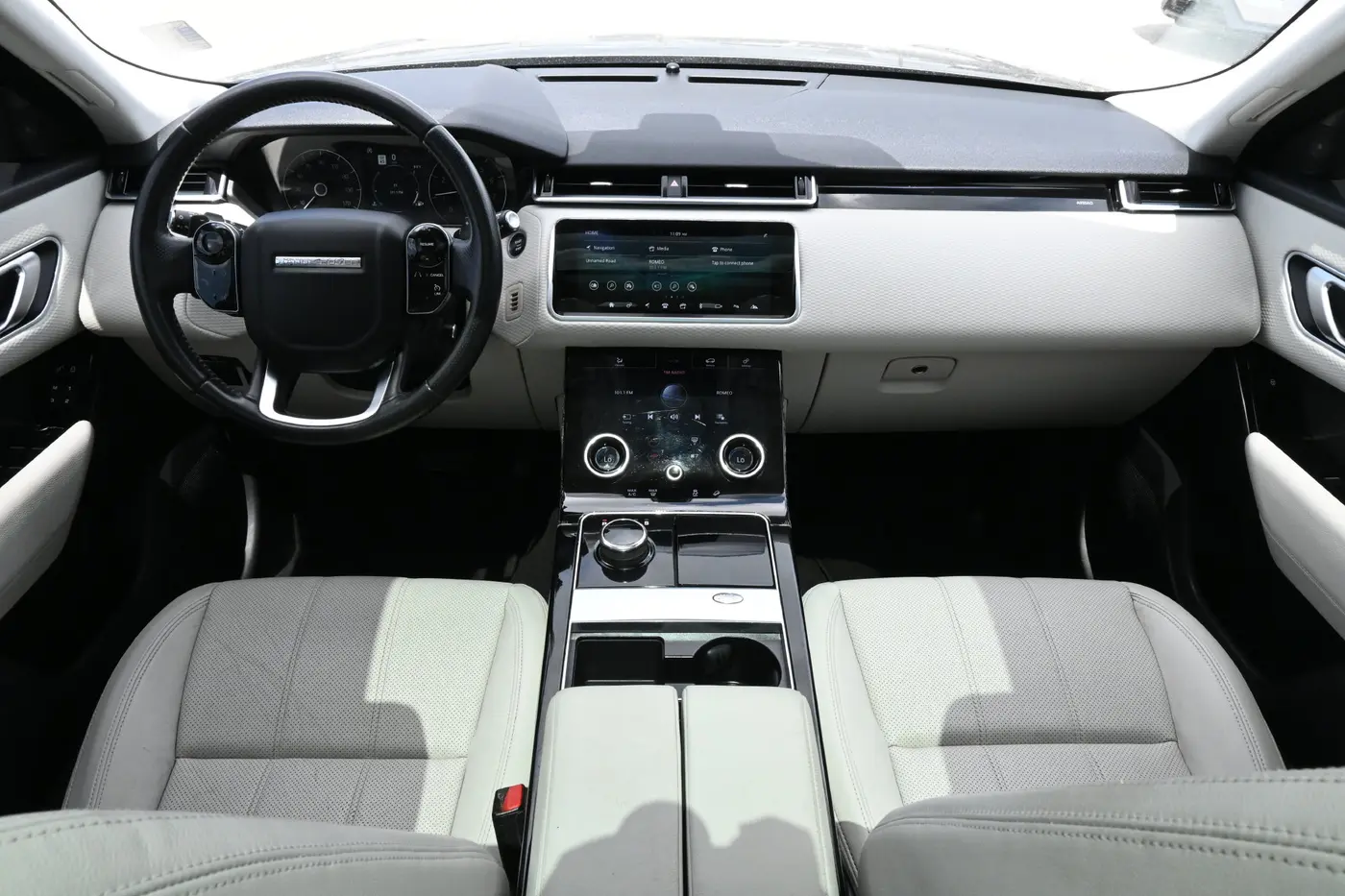 2020 Land Rover Range Rover Velar - $22,925