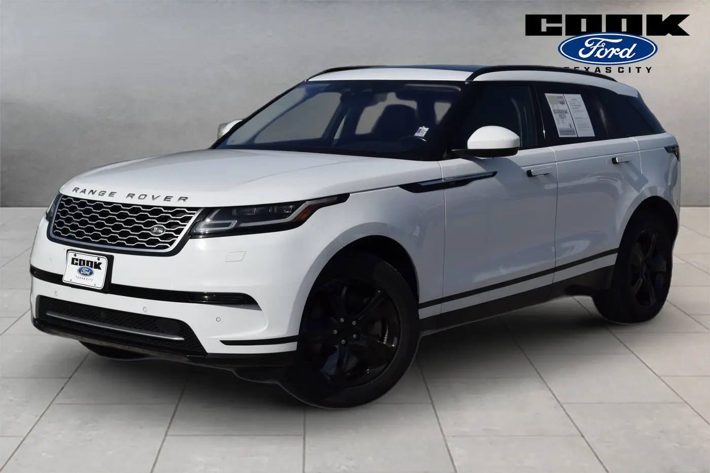 2022 Land Rover Range Rover Velar - $22,525