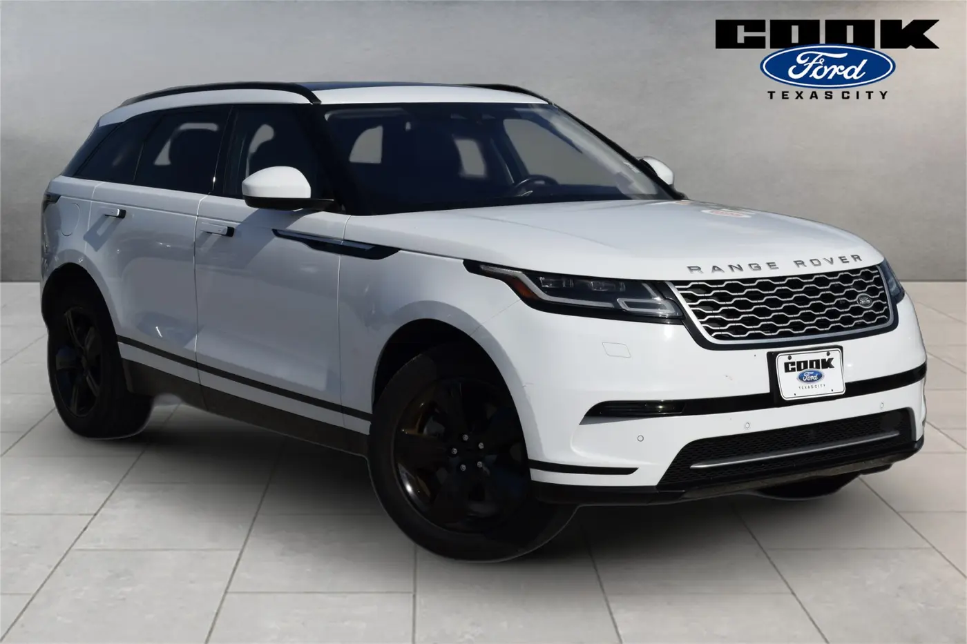 2022 Land Rover Range Rover Velar - $22,525