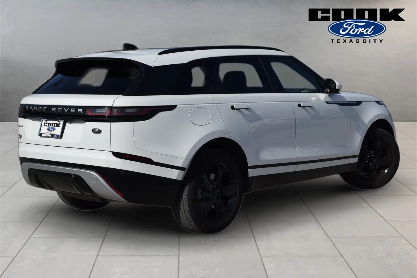 2022 Land Rover Range Rover Velar - $22,525