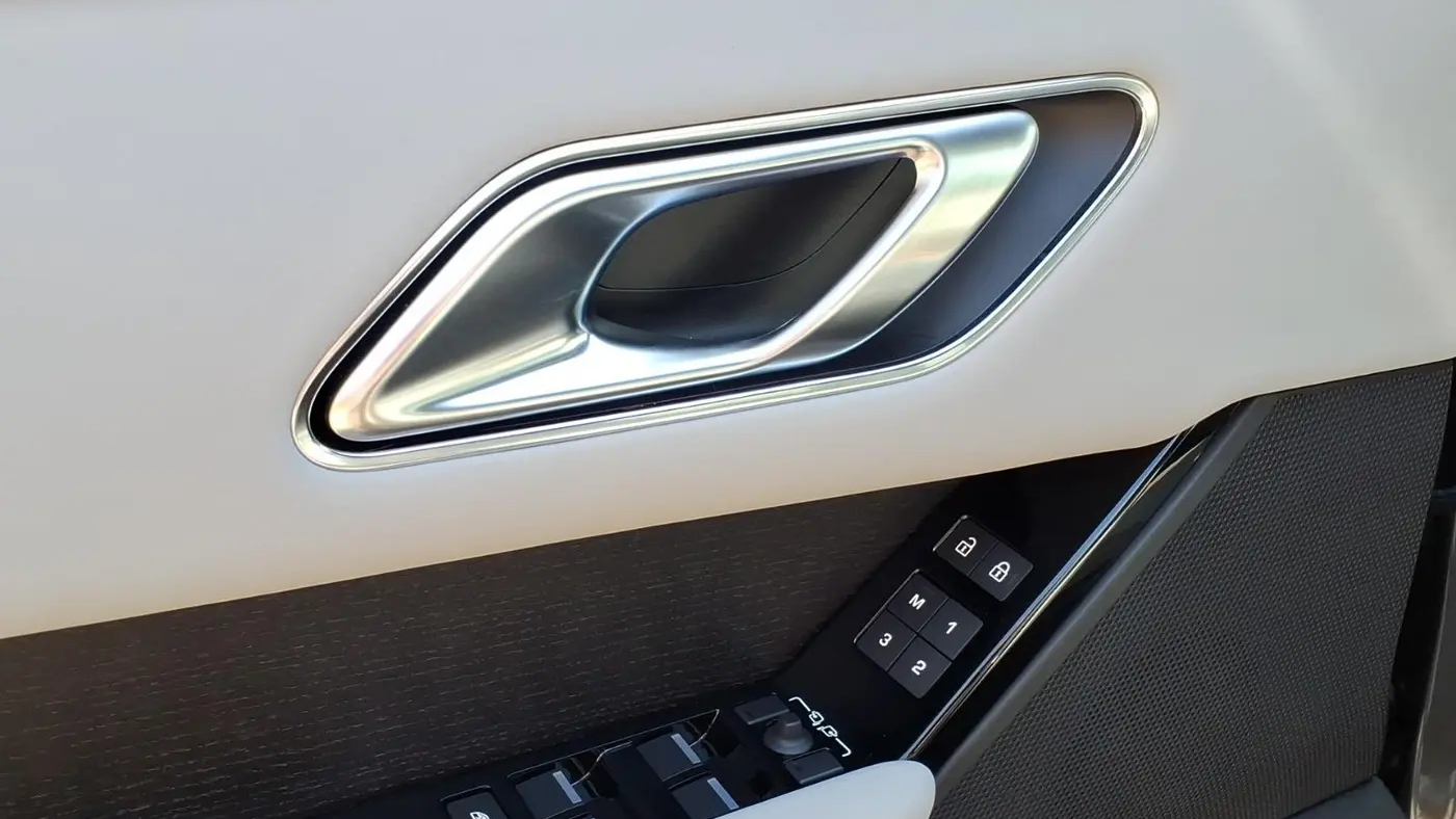 2026 Land Rover Range Rover Velar P250 S