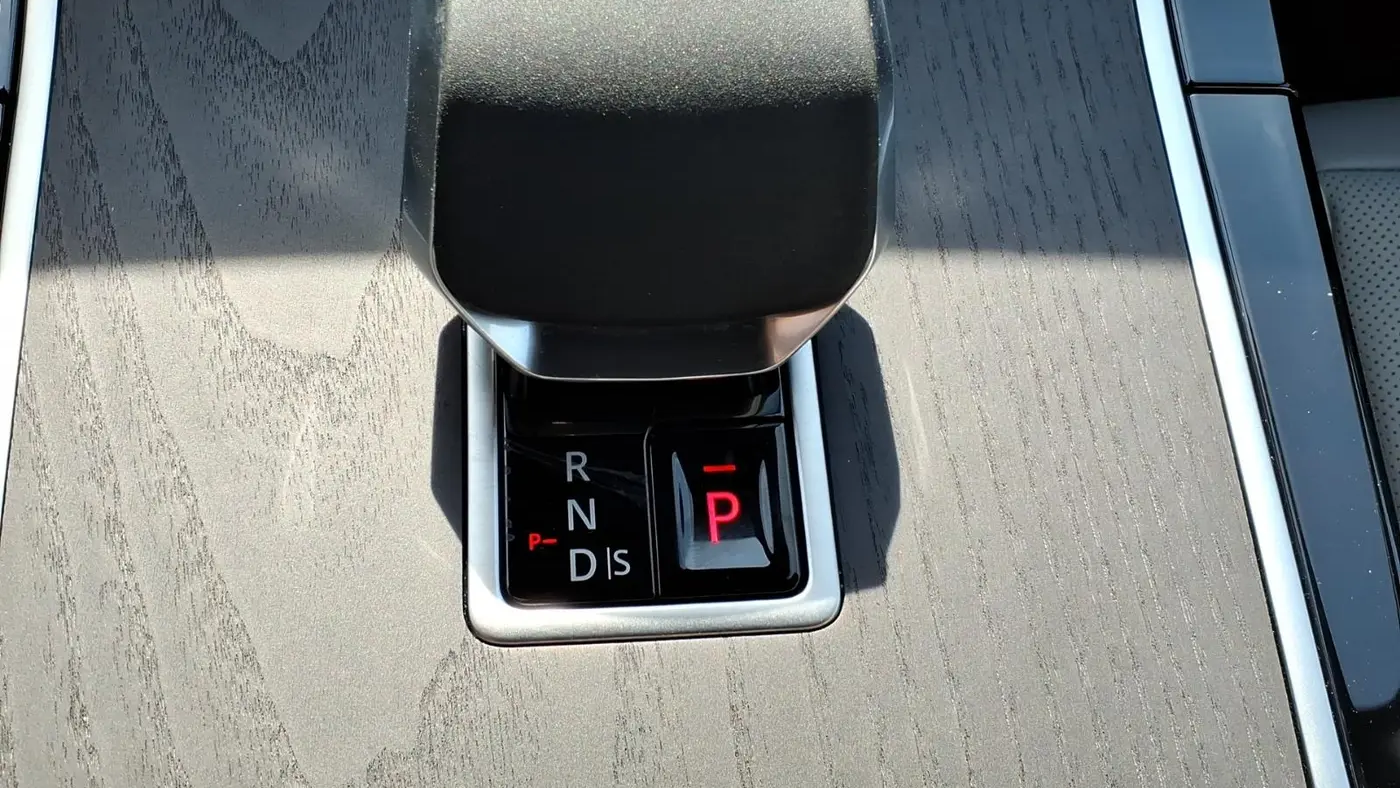 2026 Land Rover Range Rover Velar P250 S