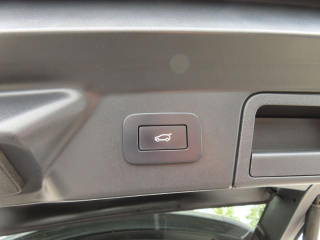 2023 Land Rover Range Rover Velar - $27,995