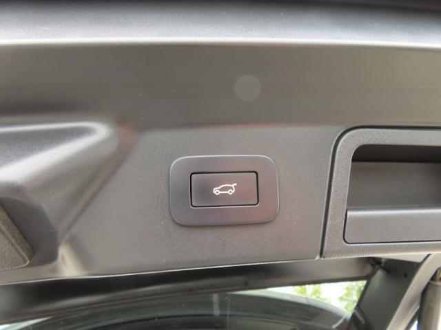 2023 Land Rover Range Rover Velar - $27,995