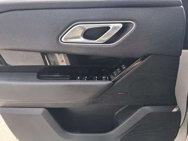 2021 Land Rover Range Rover Velar - $23,905