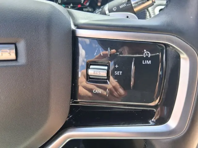 2021 Land Rover Range Rover Velar - $23,905