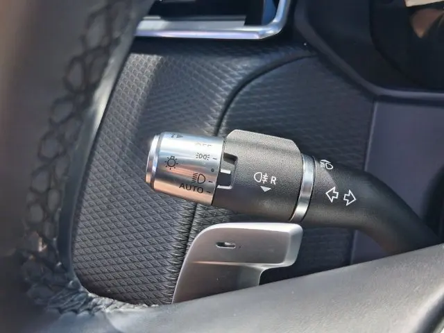 2021 Land Rover Range Rover Velar - $23,905