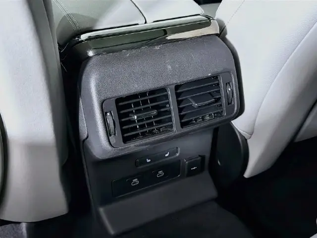 2024 Land Rover Range Rover Velar - $31,000