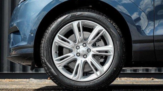 2026 Land Rover Range Rover Velar P250 S