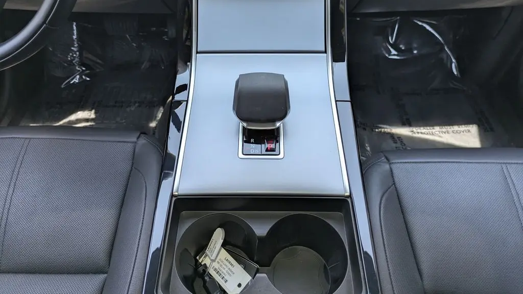 2025 Land Rover Range Rover Velar P250 S