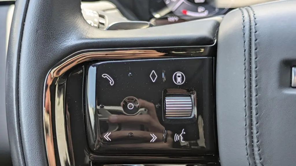2025 Land Rover Range Rover Velar P250 S