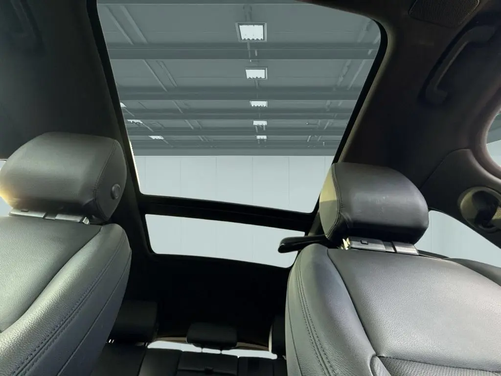 2026 Land Rover Range Rover Velar - $47,975