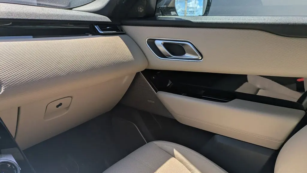 2020 Land Rover Range Rover Velar P250 R-Dynamic S