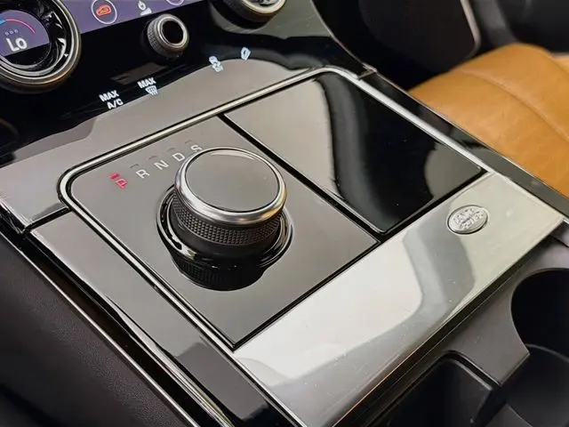 2019 Land Rover Range Rover Velar - $22,000