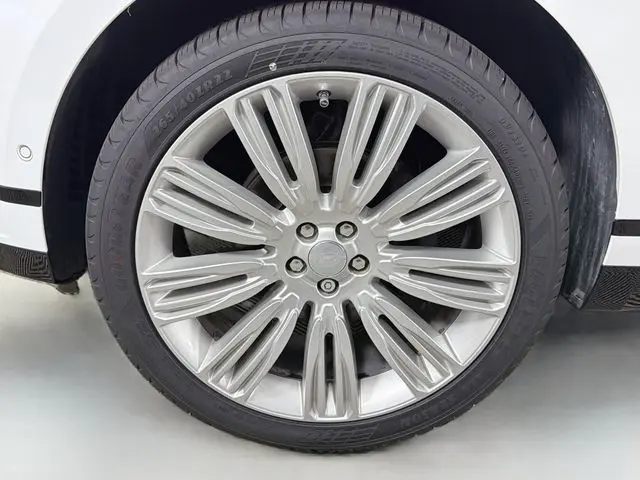 2019 Land Rover Range Rover Velar - $22,000
