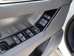 2025 Range Rover Velar Thumbnail 13
