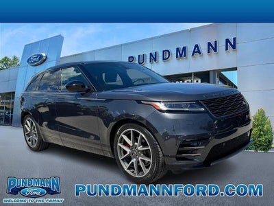 Photo of a 2025 Land Rover Range Rover Velar AWD P250 Dynamic SE 4DR SUV for sale