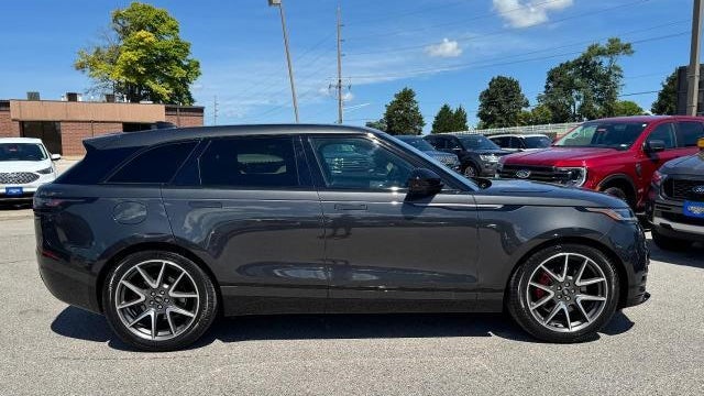 2025 Land Rover Range Rover Velar P250 Dynamic SE