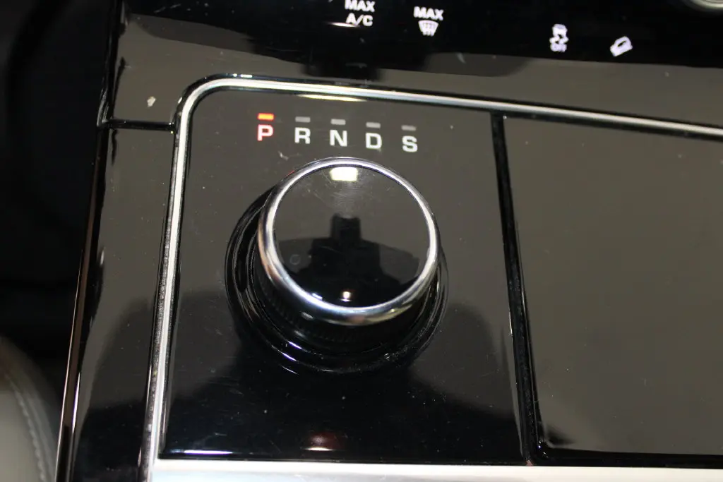 2019 Land Rover Range Rover Velar - $23,698